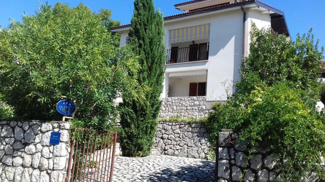 Apartments 4U Omišalj Exterior foto
